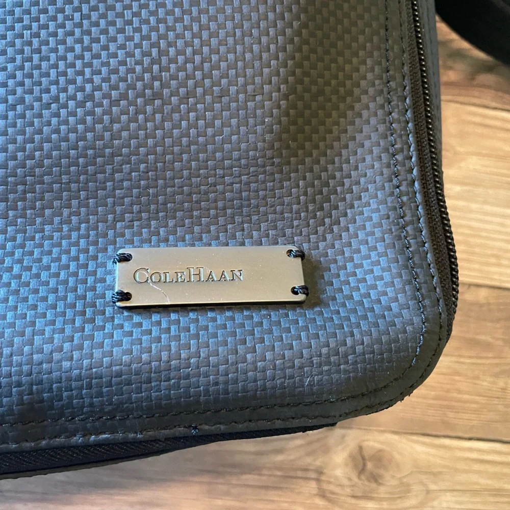 Cole Haan | Messenger Bag